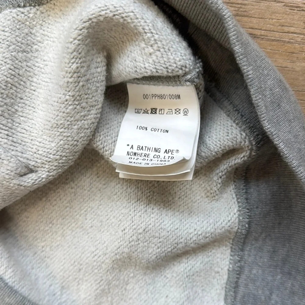 Bape Gray Sweatshirt Hoodie College Grey Logo Size Medium - Picture 5 of 14